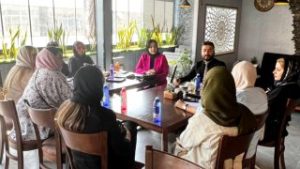 یادگیری مهارت‌های فروش در سالن‌های زیبایی