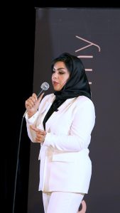 مدیر موفق در  مرکز تخصصی کوچینگ و رشد سالن‌های زیبایی در کرج